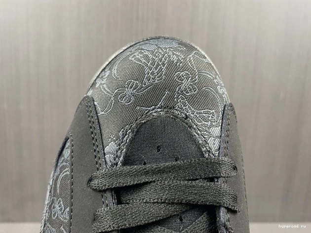 (W) 6 Retro Triple Jordan DB9818-001 SD Black 0803